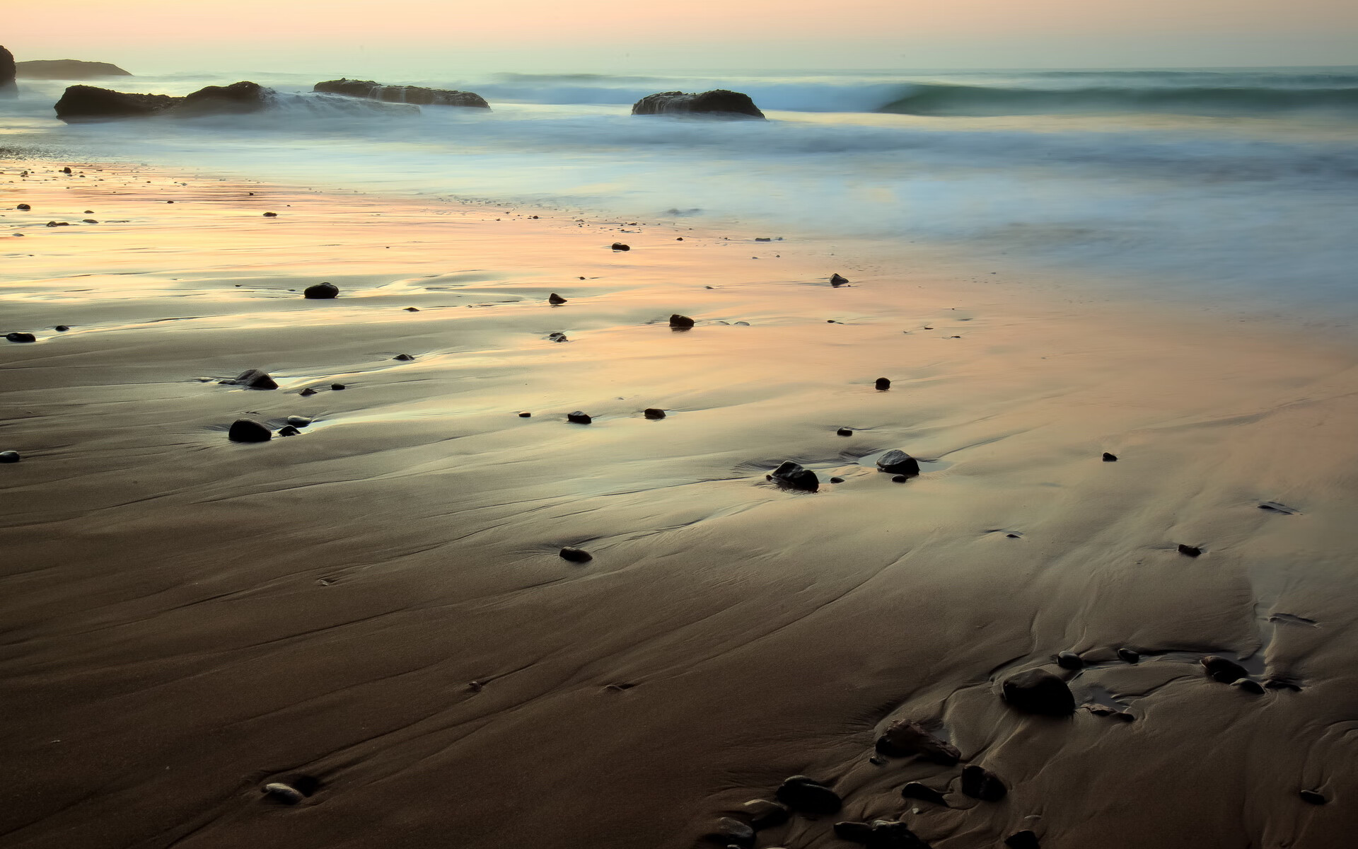 爱游戏中国官方网站平台-EDG完善日常训练监控与反馈机制