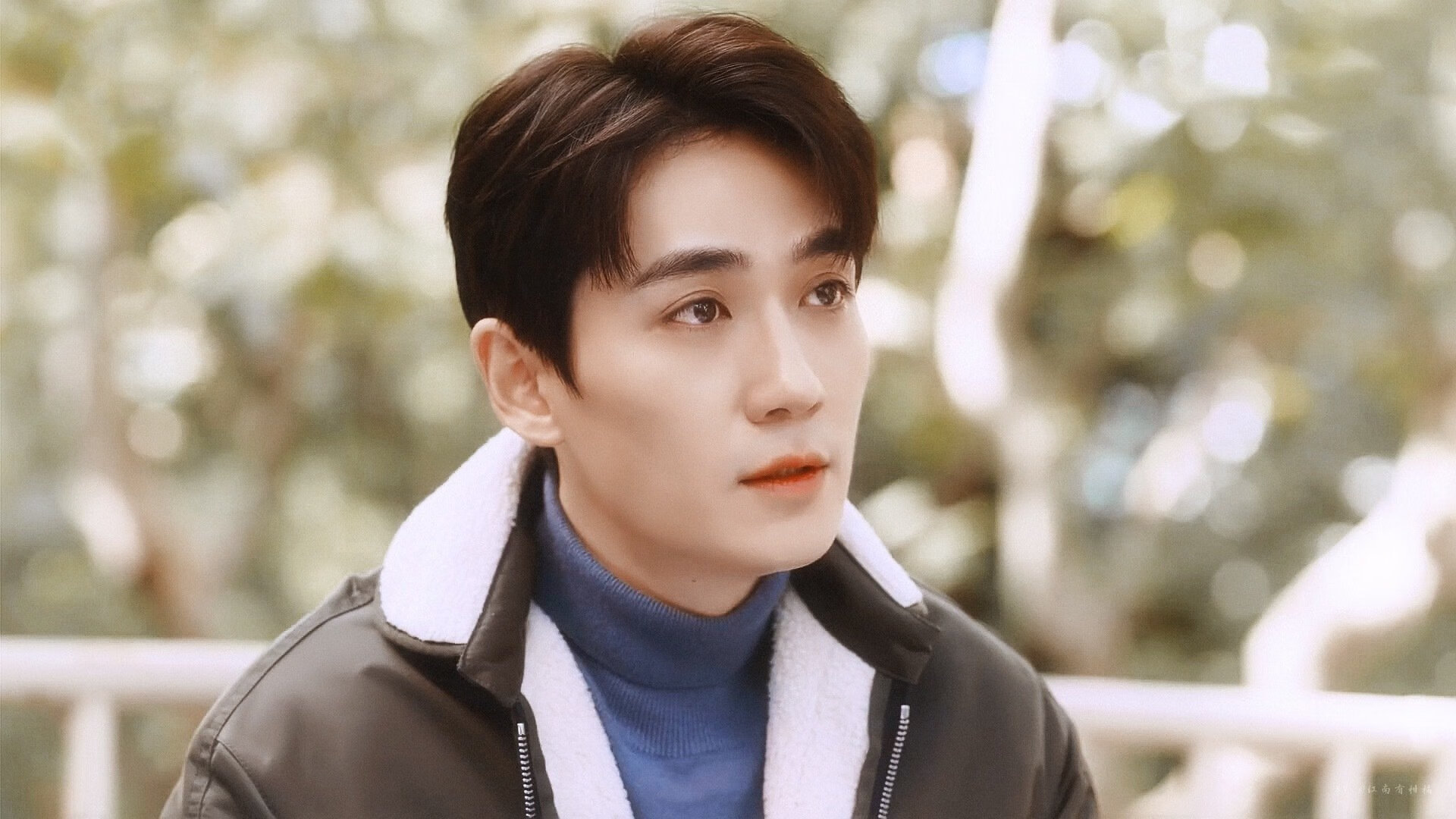 爱游戏体育APP下载-火箭热火交锋，实力碰撞点燃球迷热情，火箭与热火比赛录像