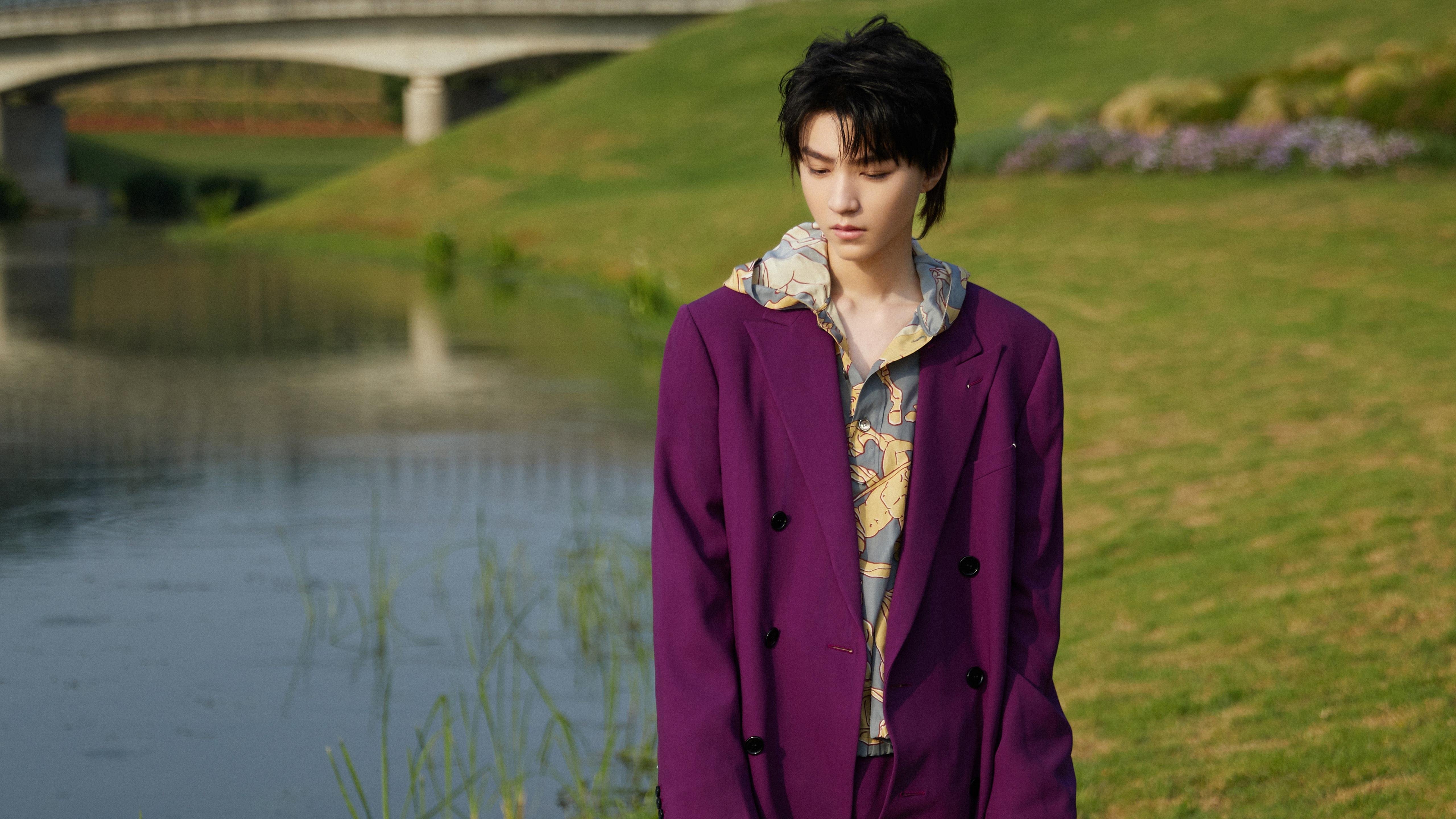 爱游戏官网-队伍实力均衡，胜负难分令人期待，队伍获胜