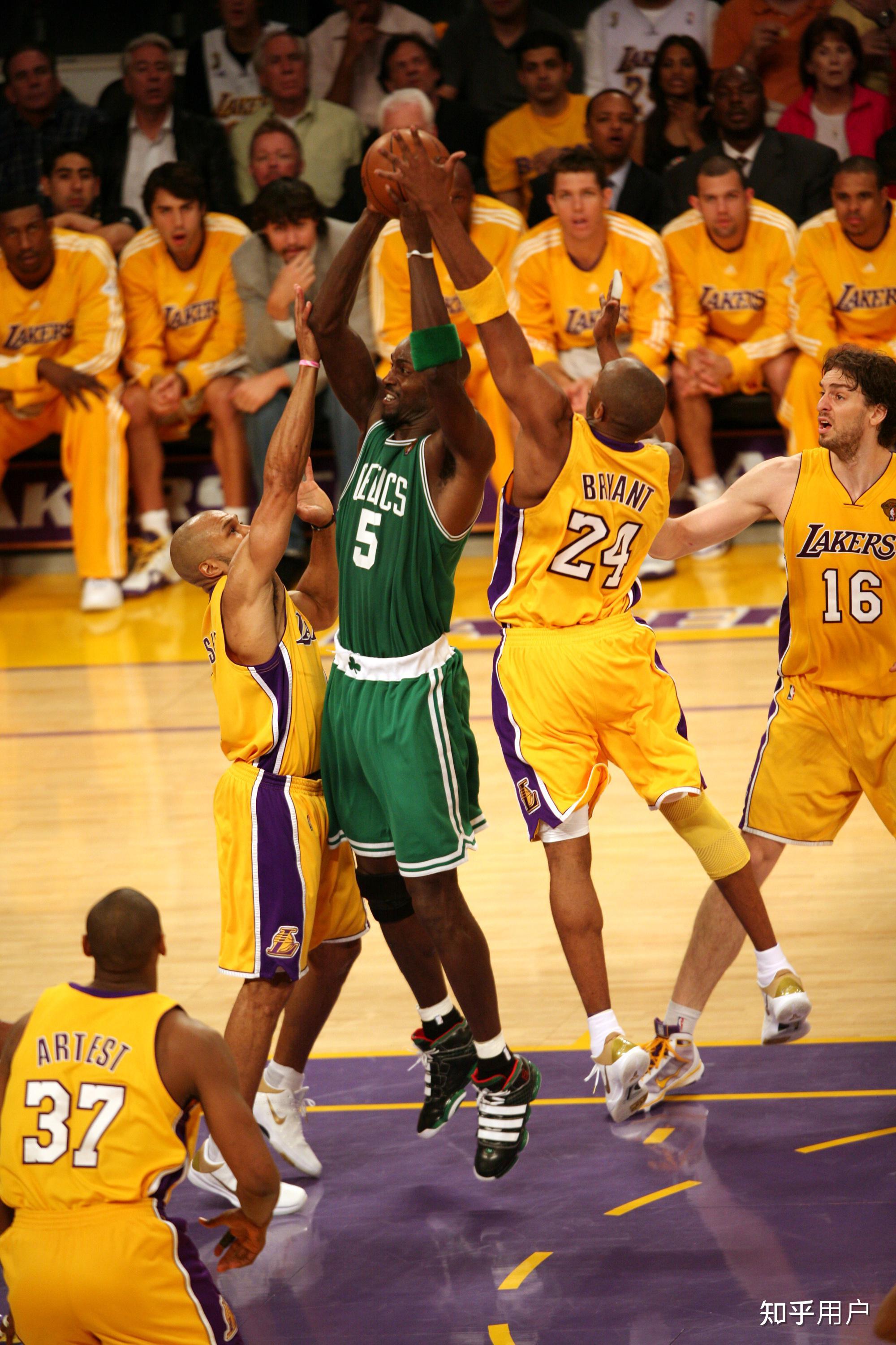 爱游戏体育:NBA联盟公布新赛季总决赛对阵赔率:湖人VS凯尔特人最被看好的简单介绍 爱游戏体育:NBA联盟公布新赛季总决赛对阵赔率:湖人VS凯尔特人最被看好的简单介绍