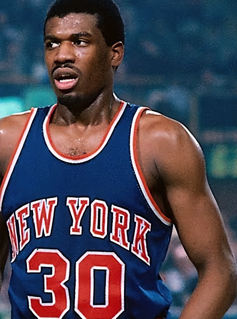 包含爱游戏体育:NBA球星的退役生活规划：如何开启人生新篇章，实现自我价值？的词条