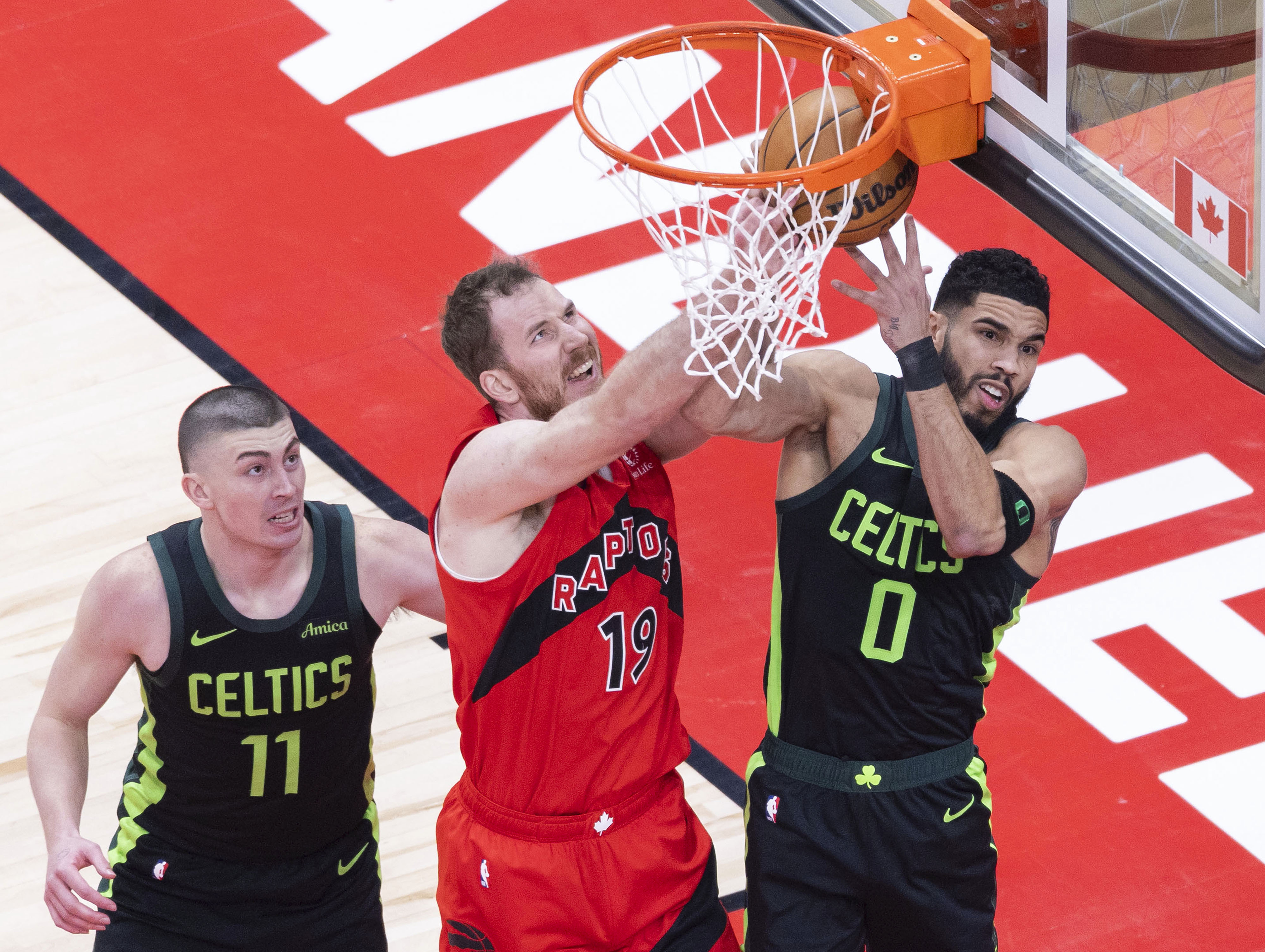 关于爱游戏体育：凯尔特人队新赛季：威廉姆斯能否提升球队的内线深度，在季后赛中发挥关键作用，帮助球队赢得总冠军？的信息