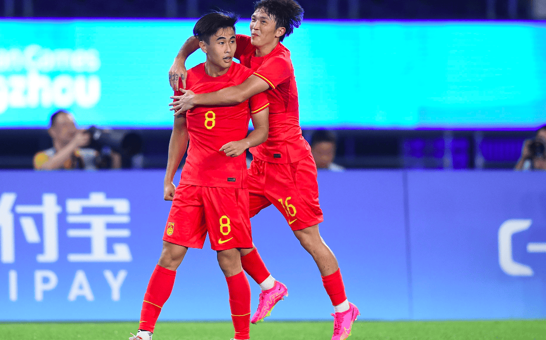 爱游戏体育:中国足球协会“道歉”声明,球迷:道歉有用的话,还要警察干嘛?的简单介绍 爱游戏体育:中国足球协会“道歉”声明,球迷:道歉有用的话,还要警察干嘛?的简单介绍